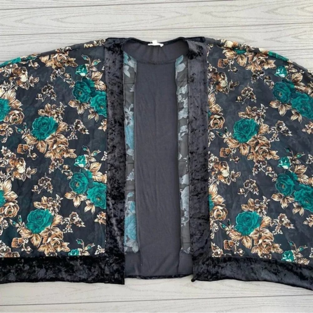 Black Tan Teal Velour Floral